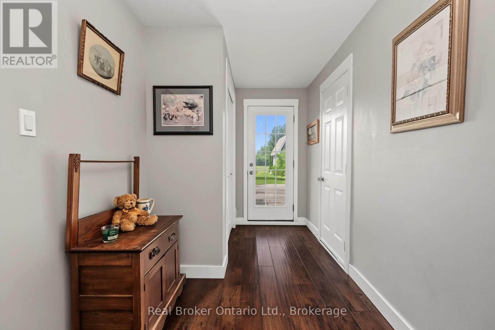 115 CARLISLE STREET - 4
