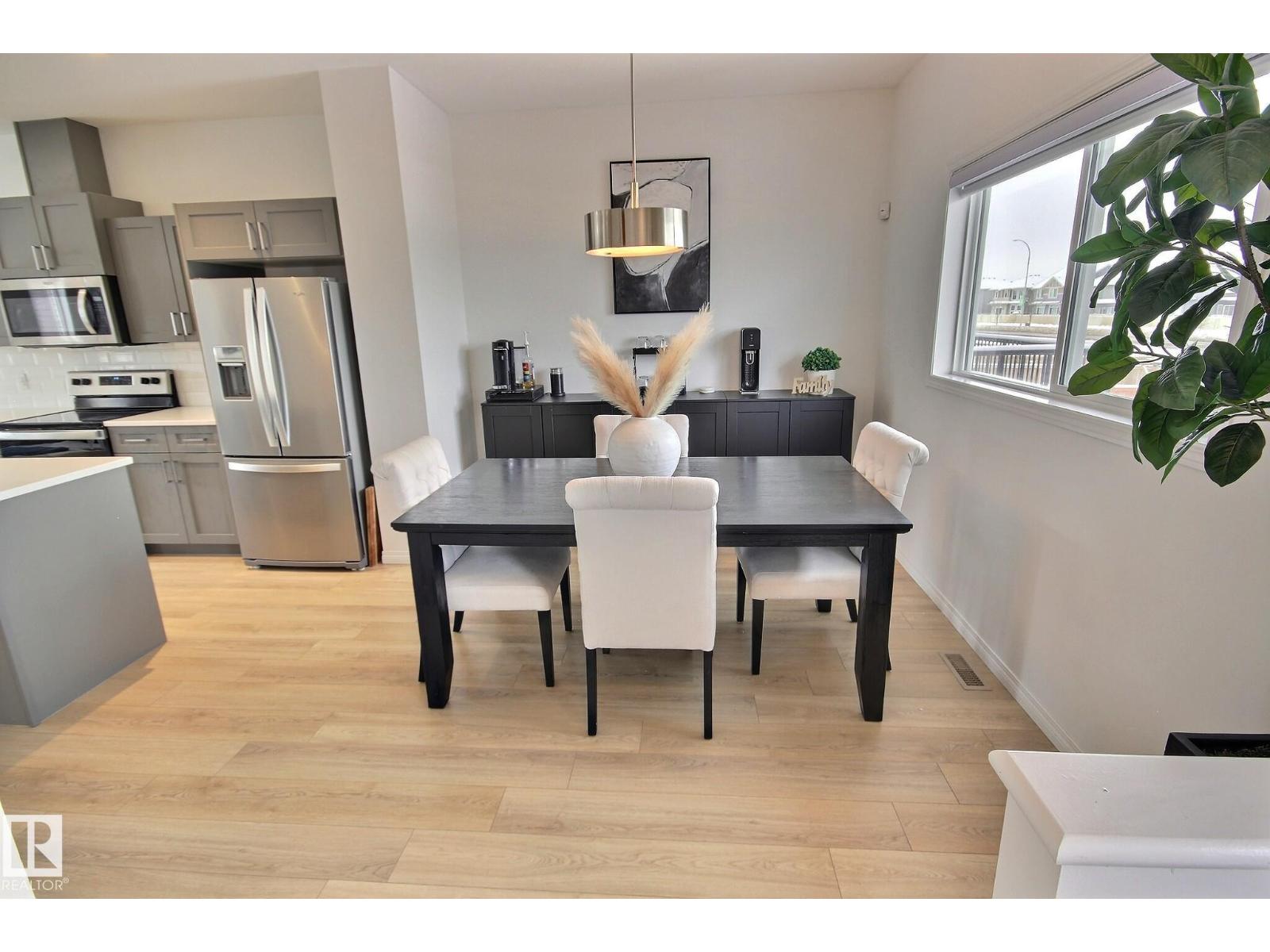 1512 157 ST SW - 7