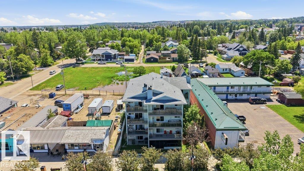 #6 4415 Lakeshore DR - 20
