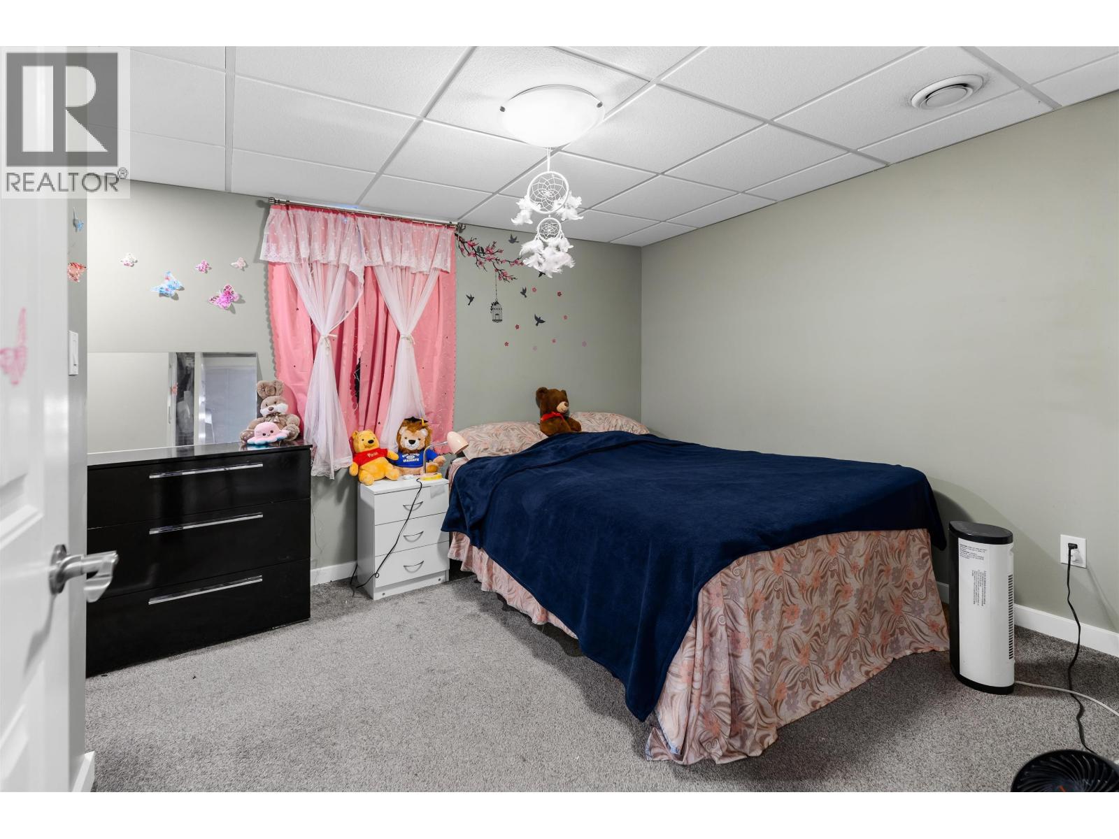 2760 HAMMOND AVENUE - 19