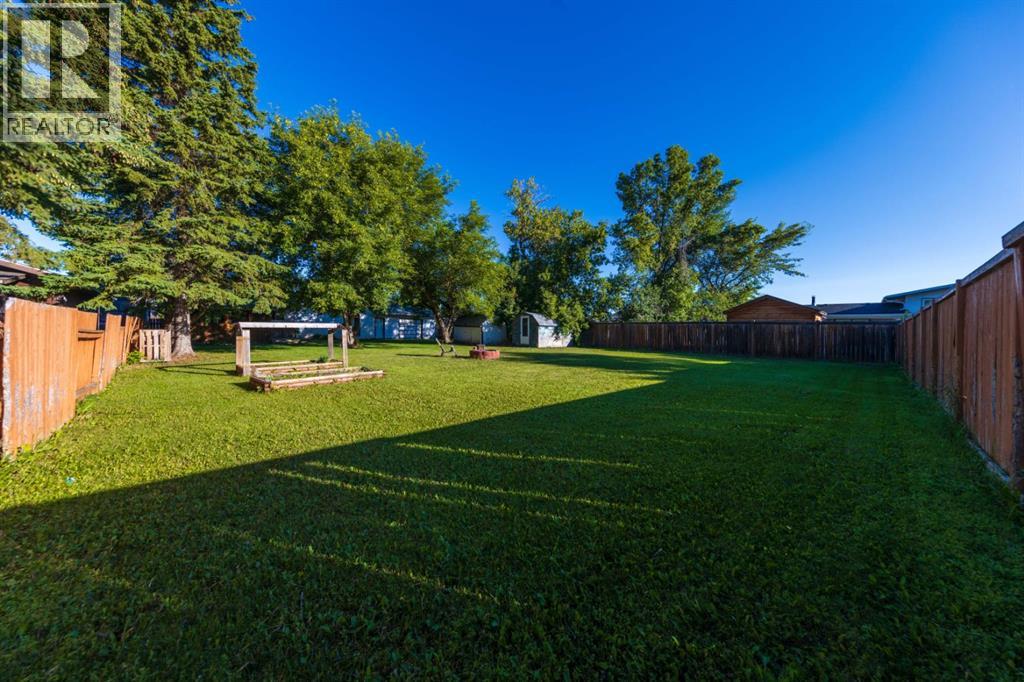 3007 52 Avenue - 32