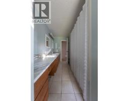 3007 52 Avenue, Lloydminster, AB T9V1P4 Photo 20