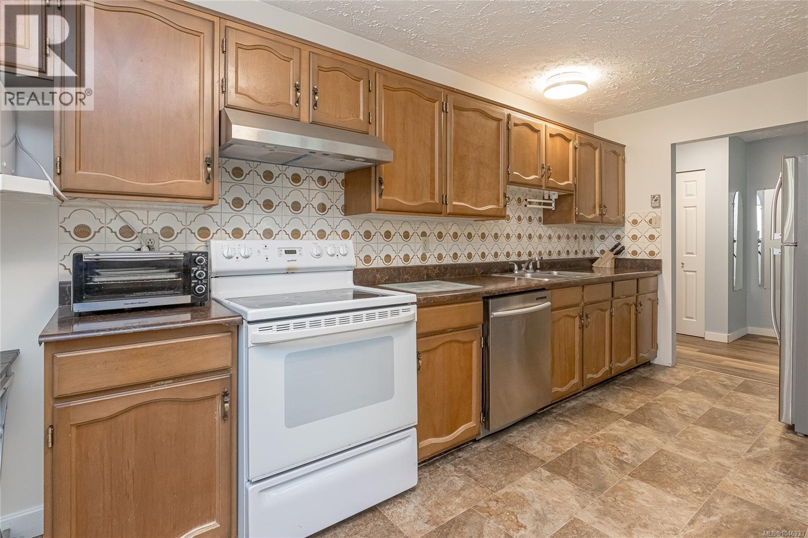 5385 Winchester Rd - 12