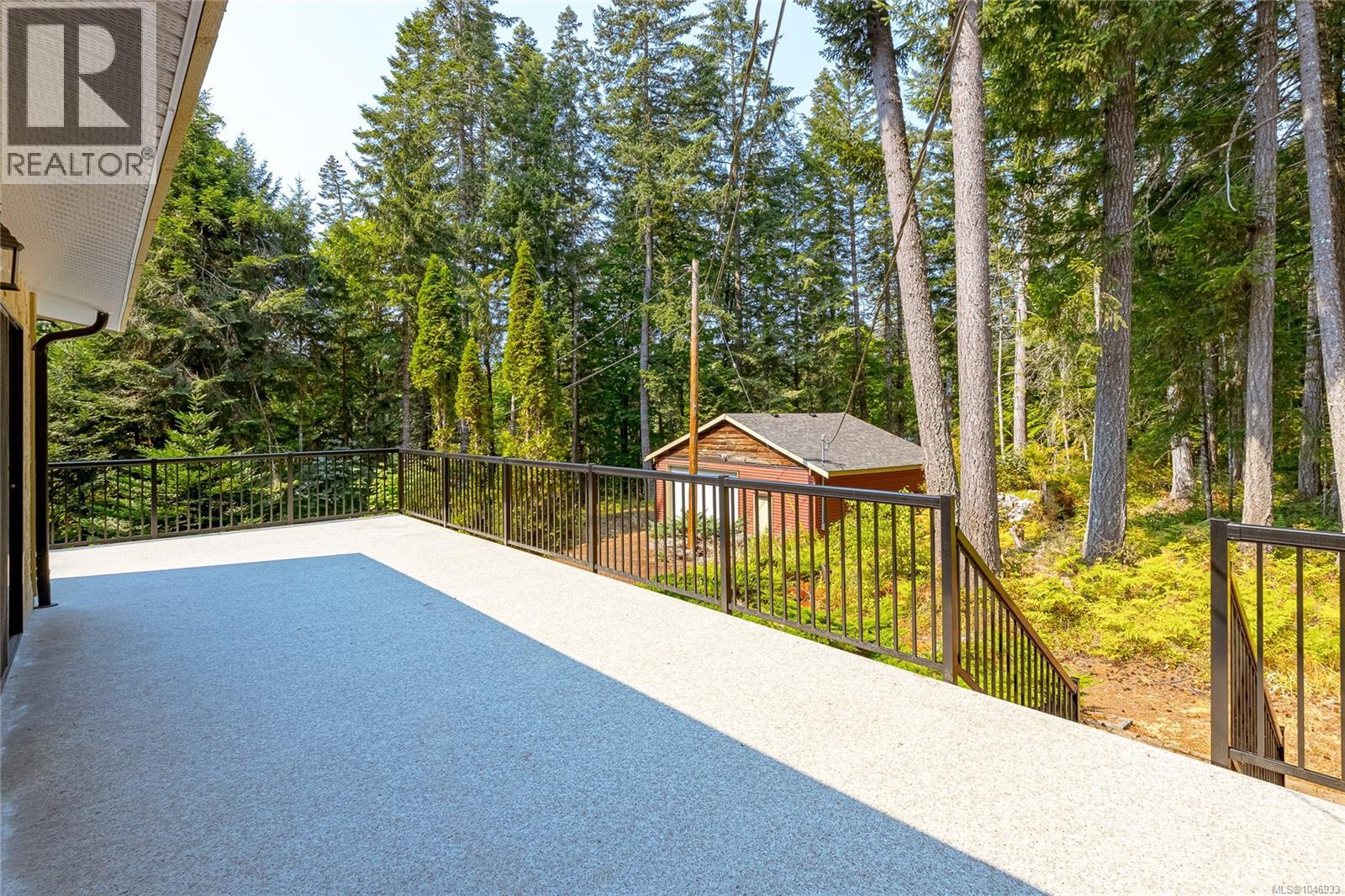 5385 Winchester Rd - Image 29