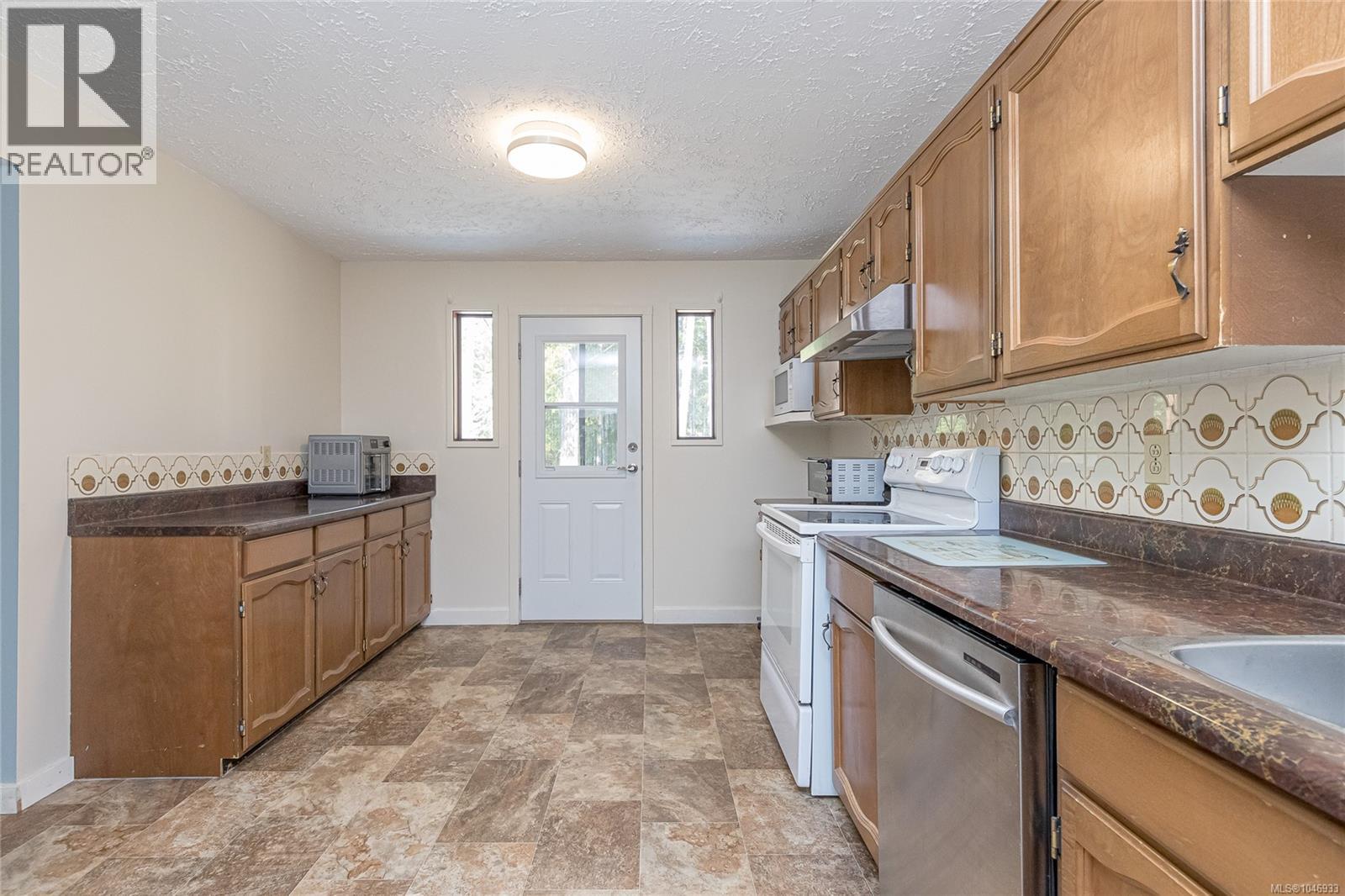 5385 Winchester Rd - 13