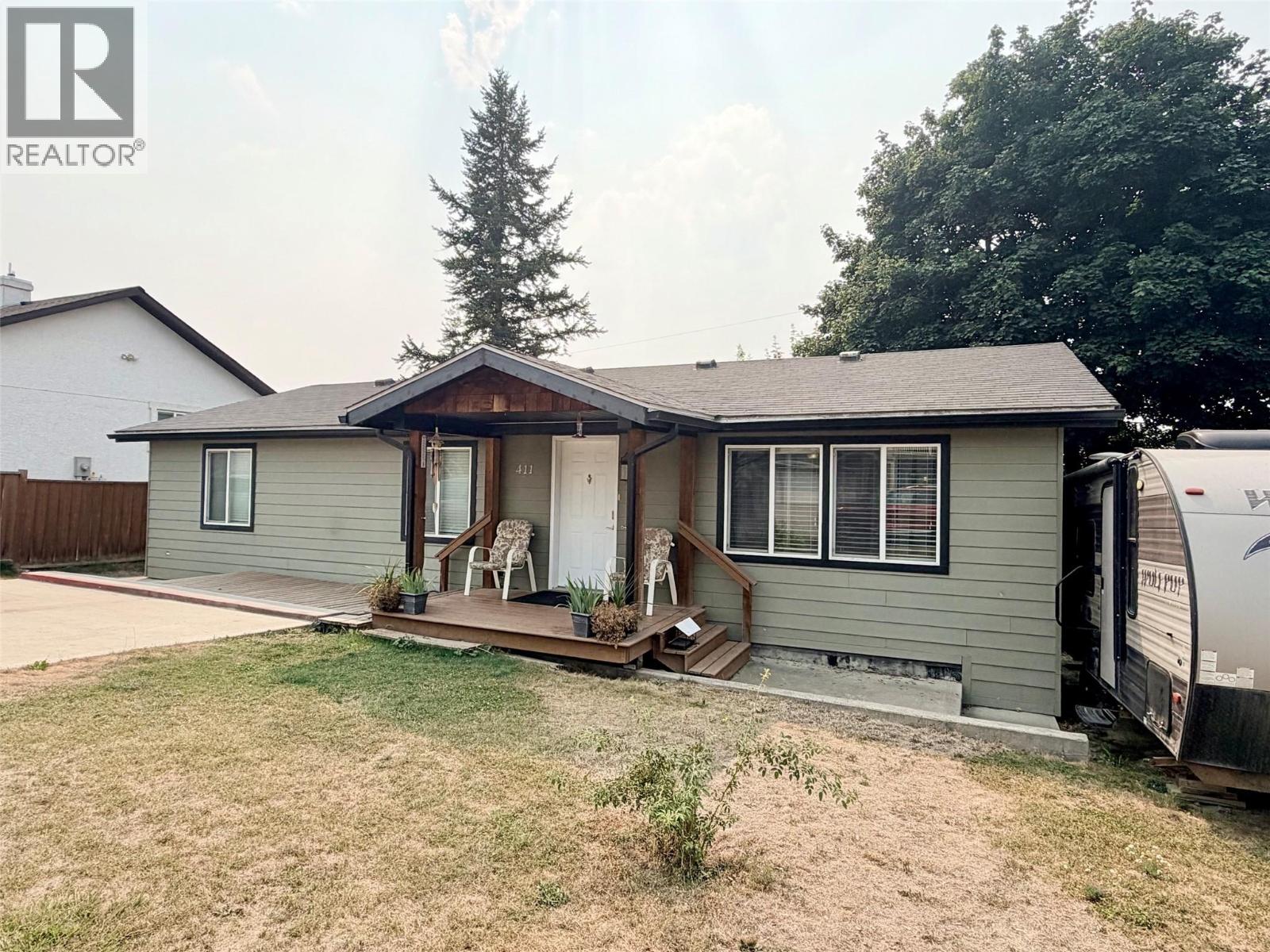 411 3rd Avenue S - 30