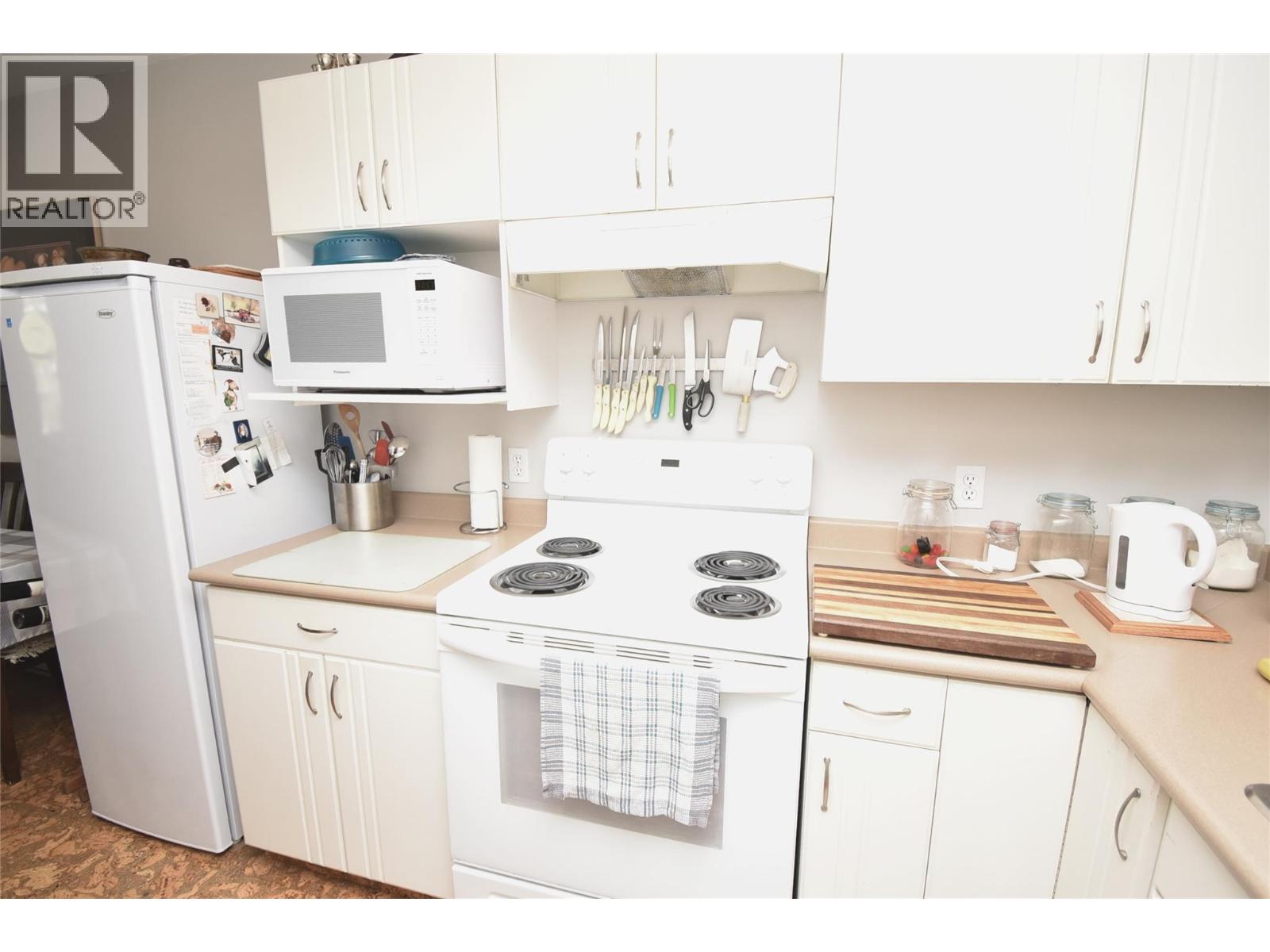 4800 Heritage Drive Unit# 7, Vernon