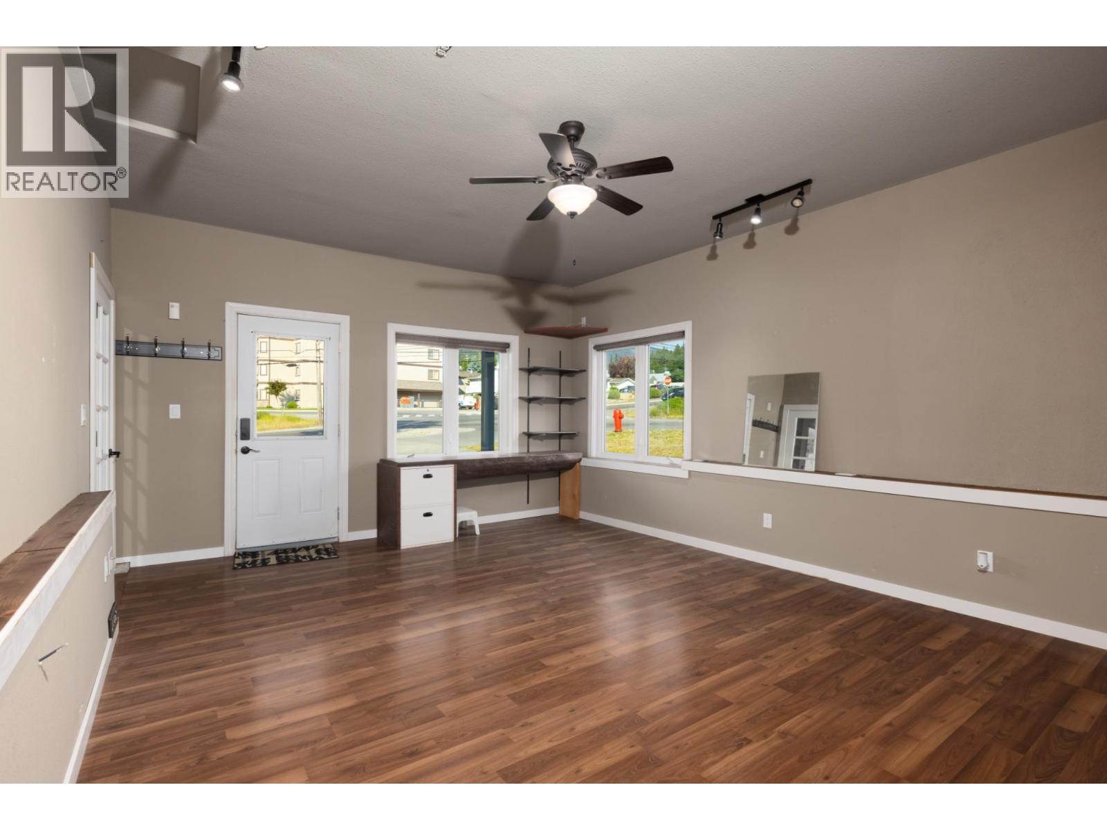 325 4th Avenue - 25