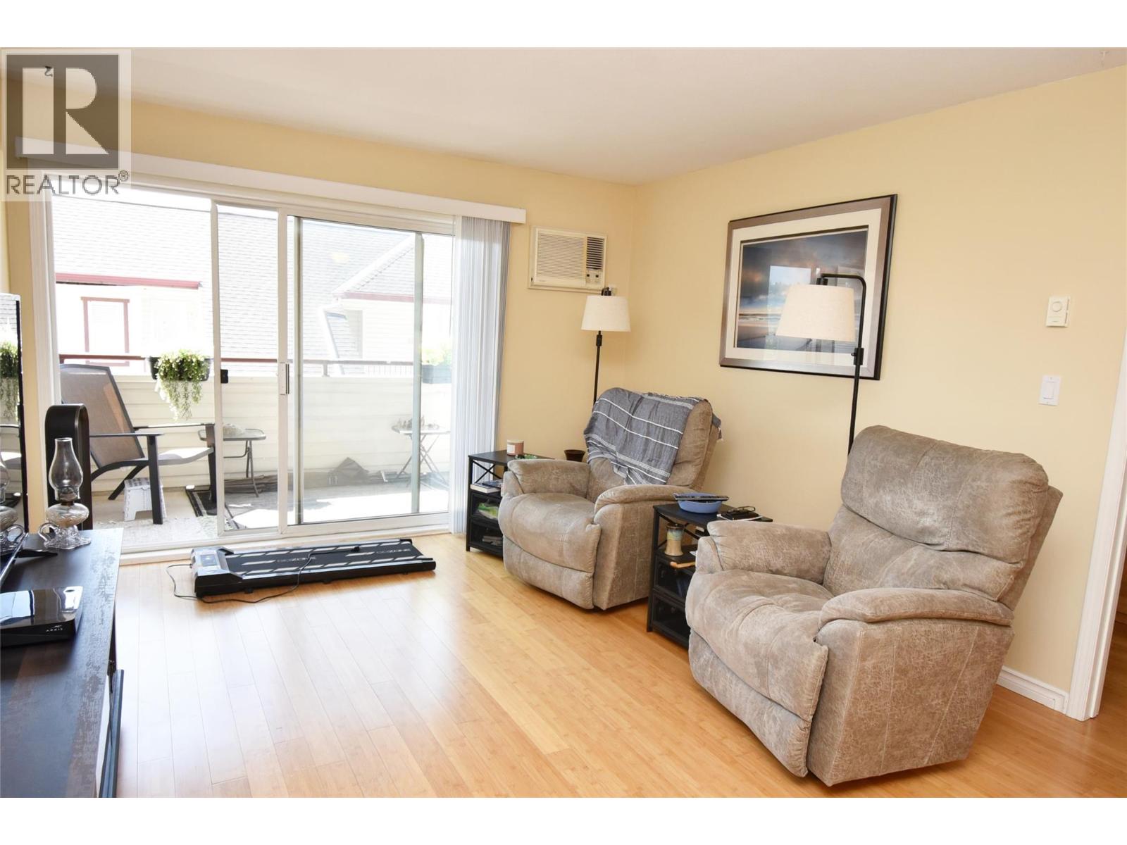 4800 Heritage Drive Unit# 7, Vernon