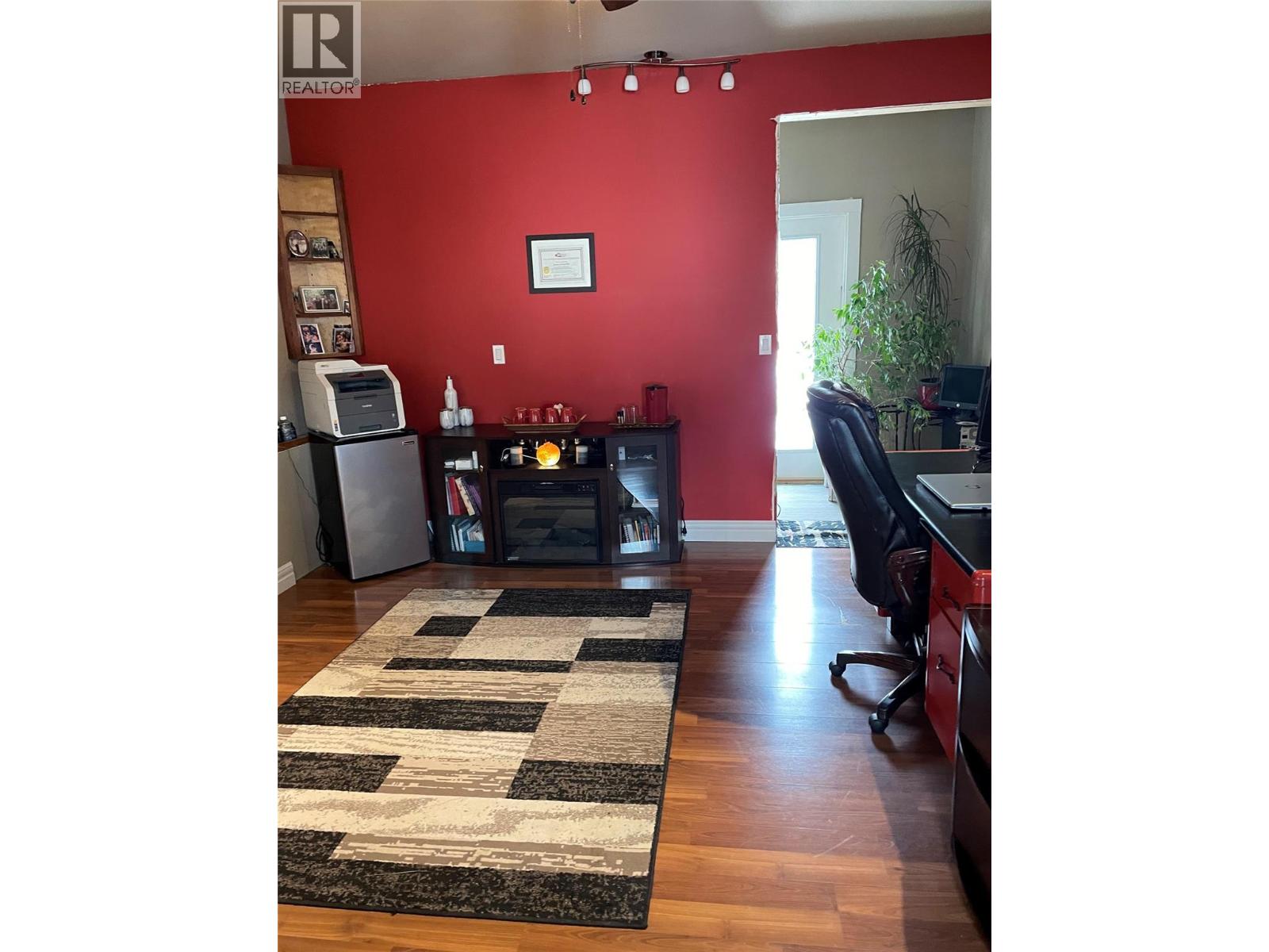 325 4th Avenue - Image 19