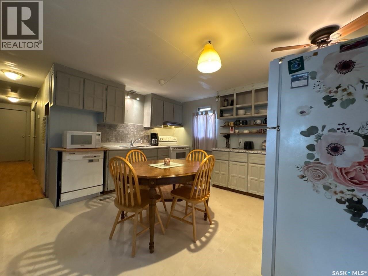 76 SPRUCE STREET - 3