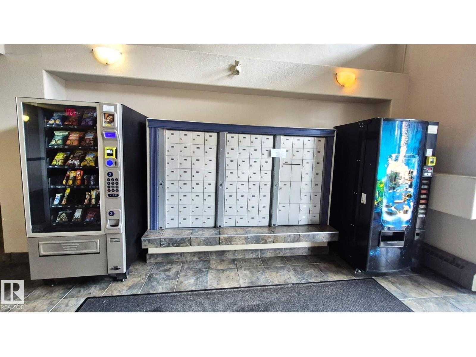 #422 151 EDWARDS DR SW - 44