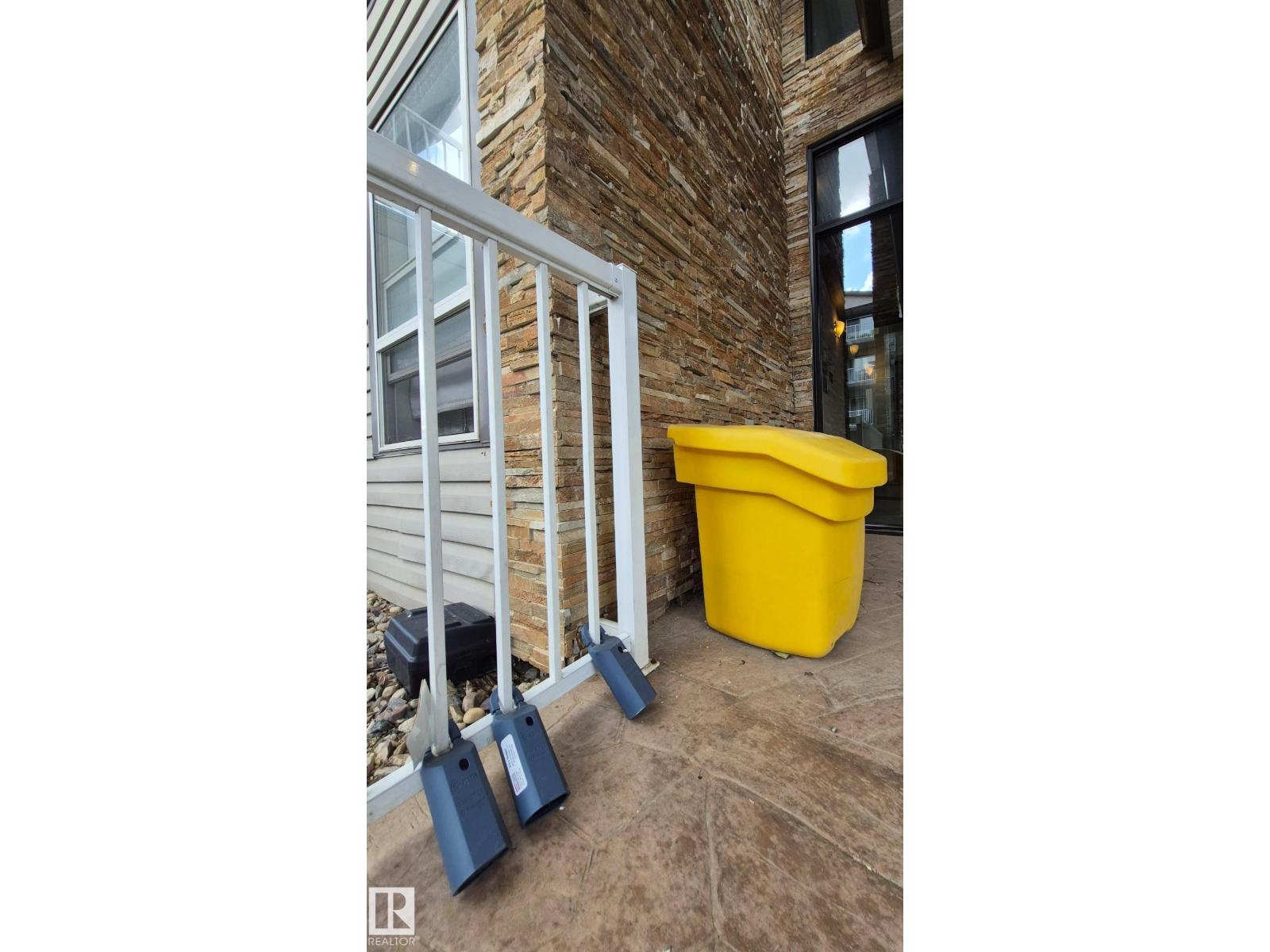#422 151 EDWARDS DR SW - 5