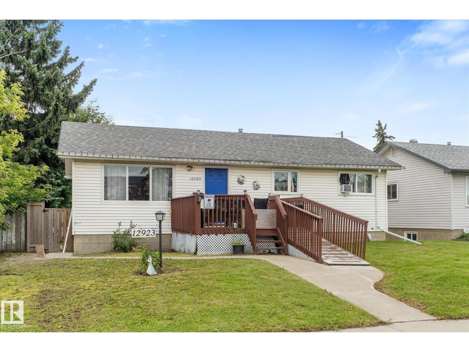 12923 137 AV NW - 26