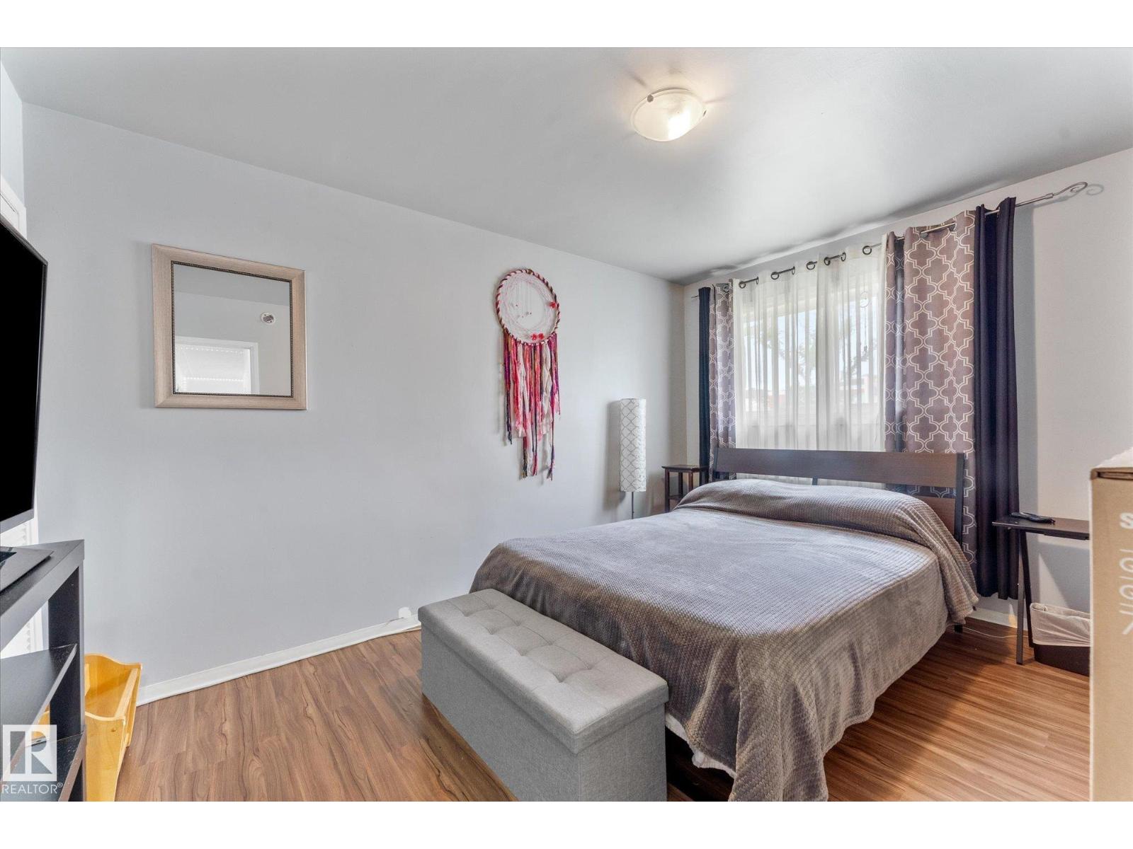 12923 137 AV NW - 17