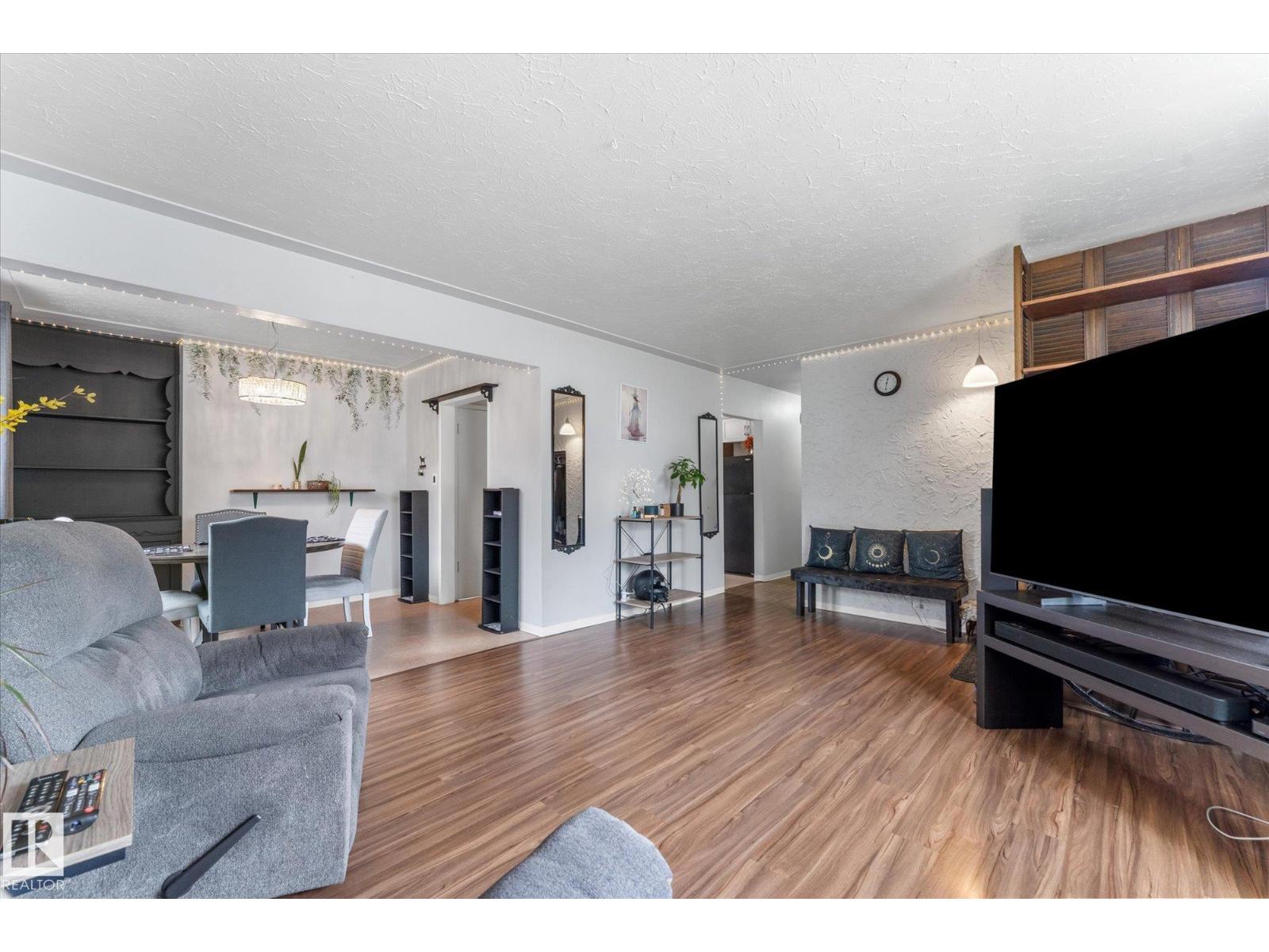 12923 137 Avenue NW - Photo 9