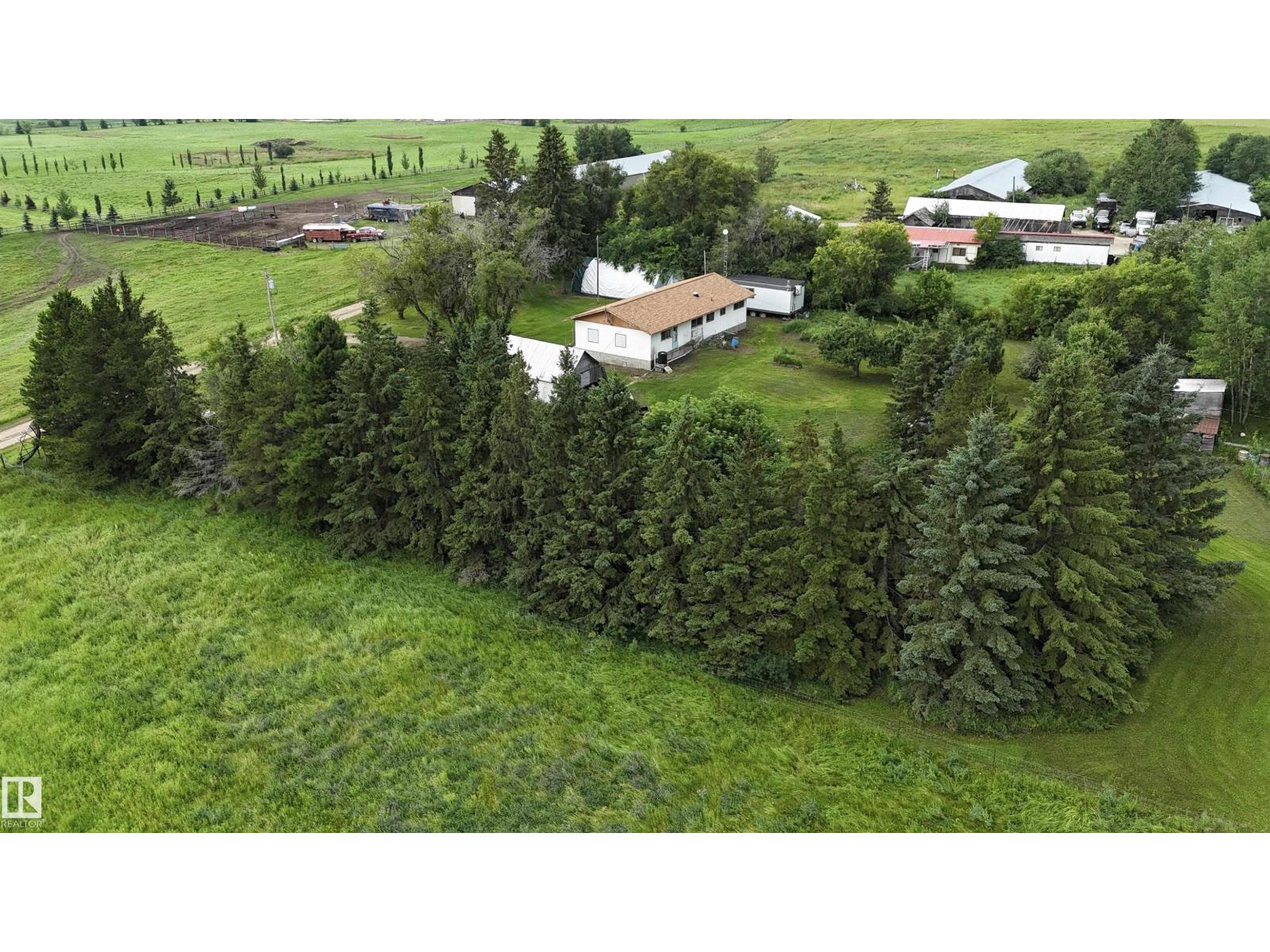 51226 RGE ROAD 233 - Photo 34