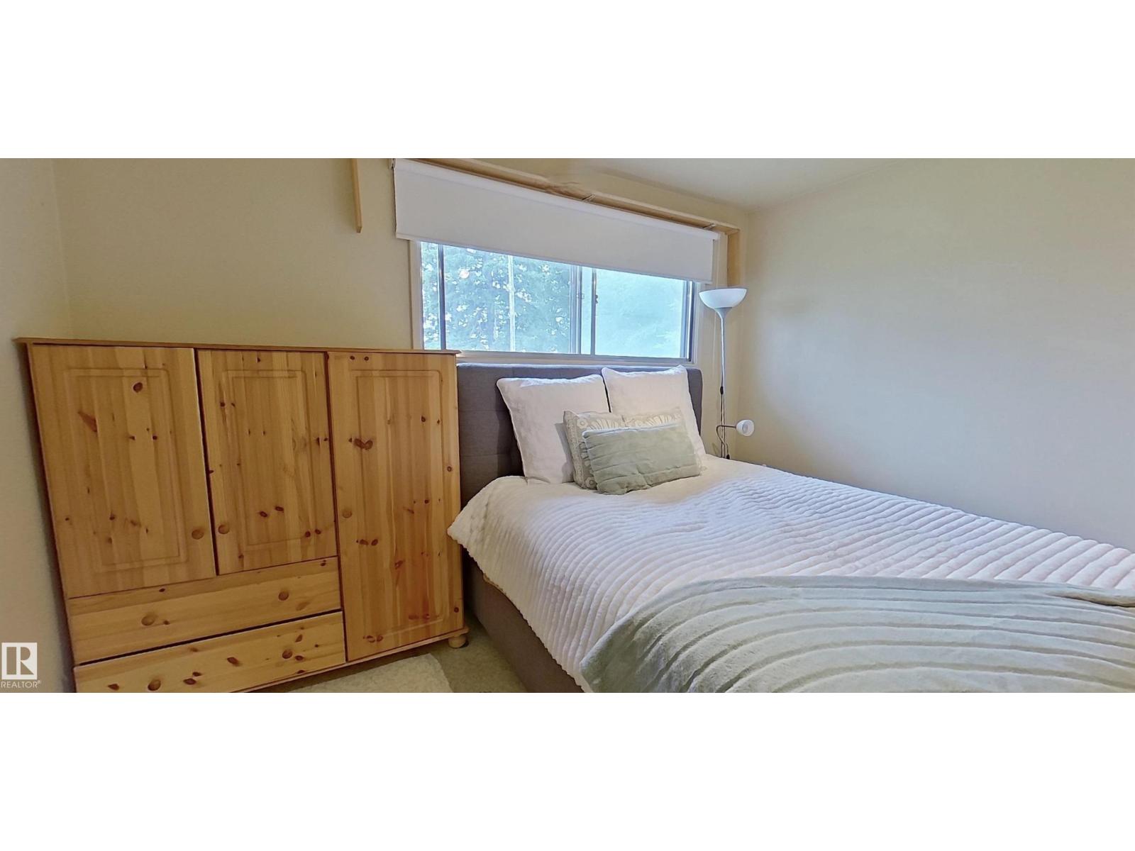 51226 RGE ROAD 233 - 9