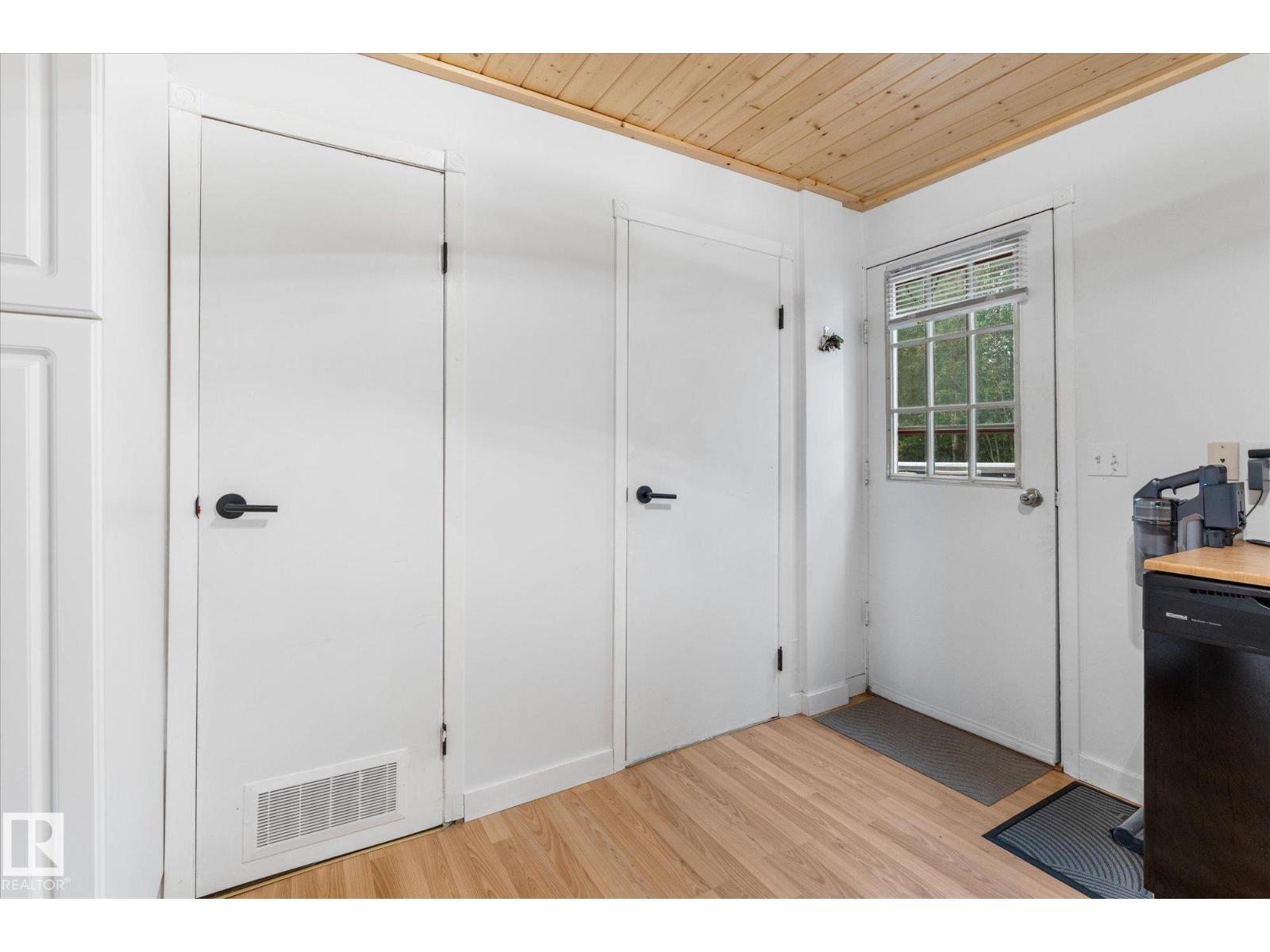 1022 10 Street - Photo 23