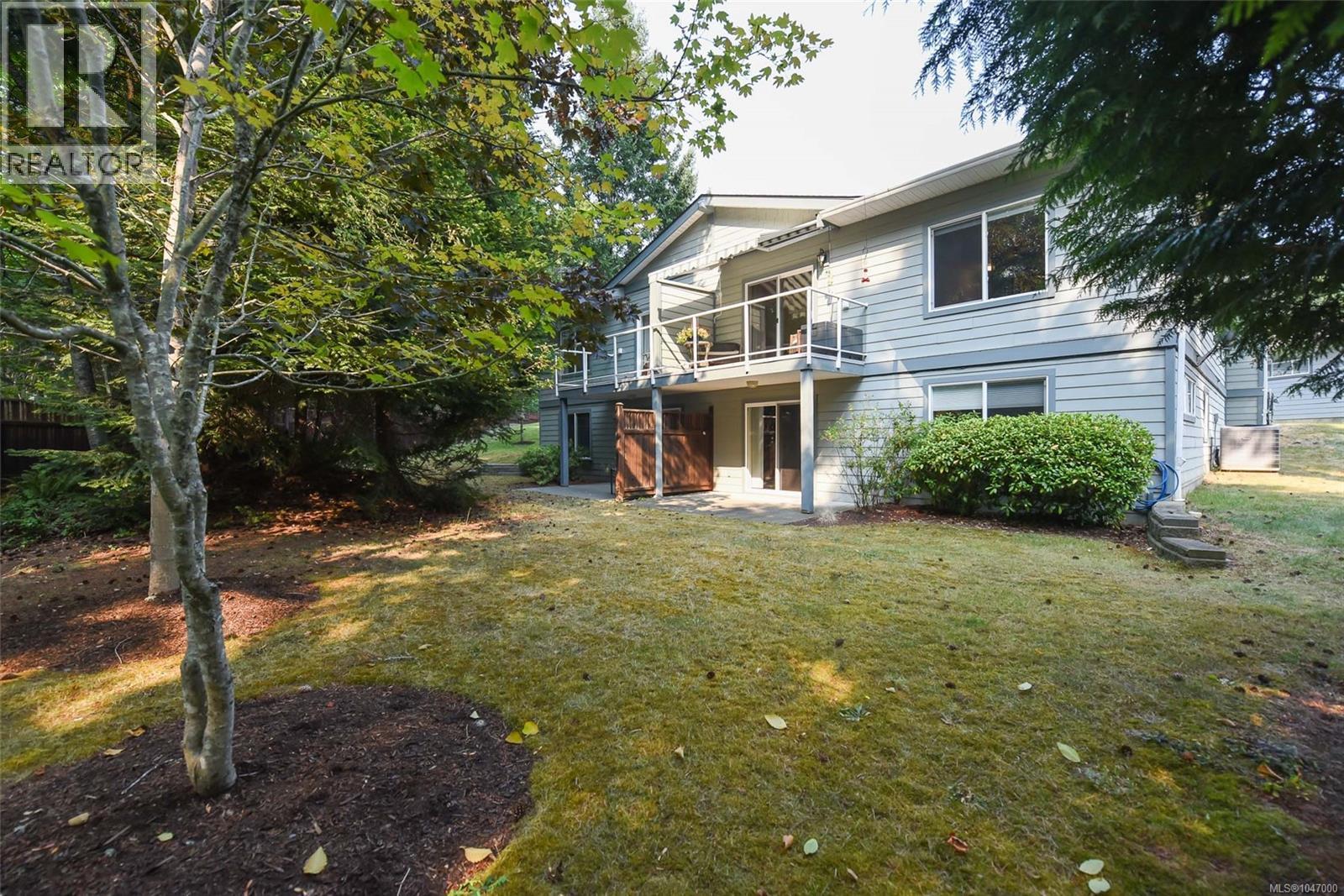 61 2001 Blue Jay Pl, Courtenay