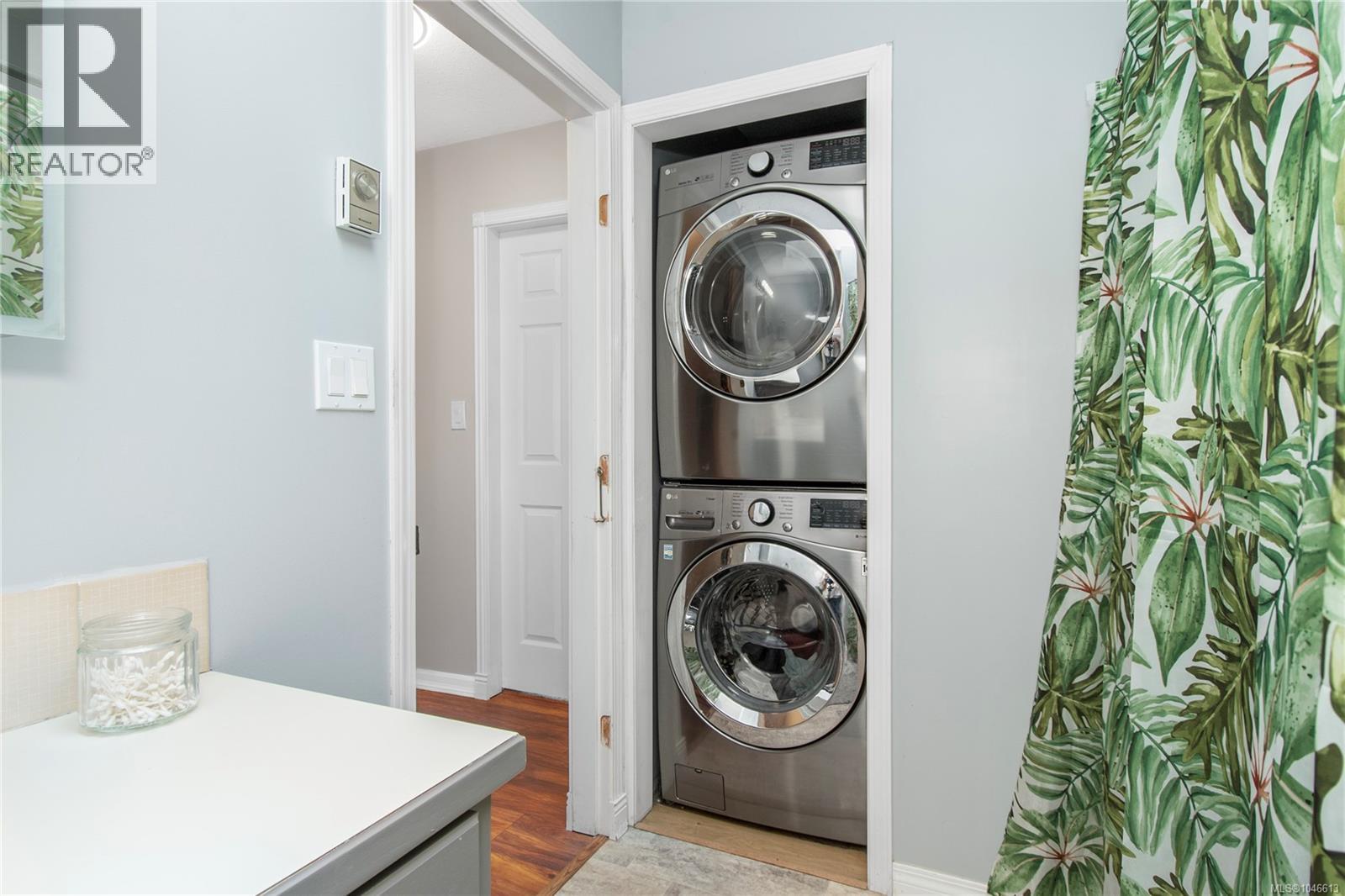 423 Harrogate Rd, Campbell River