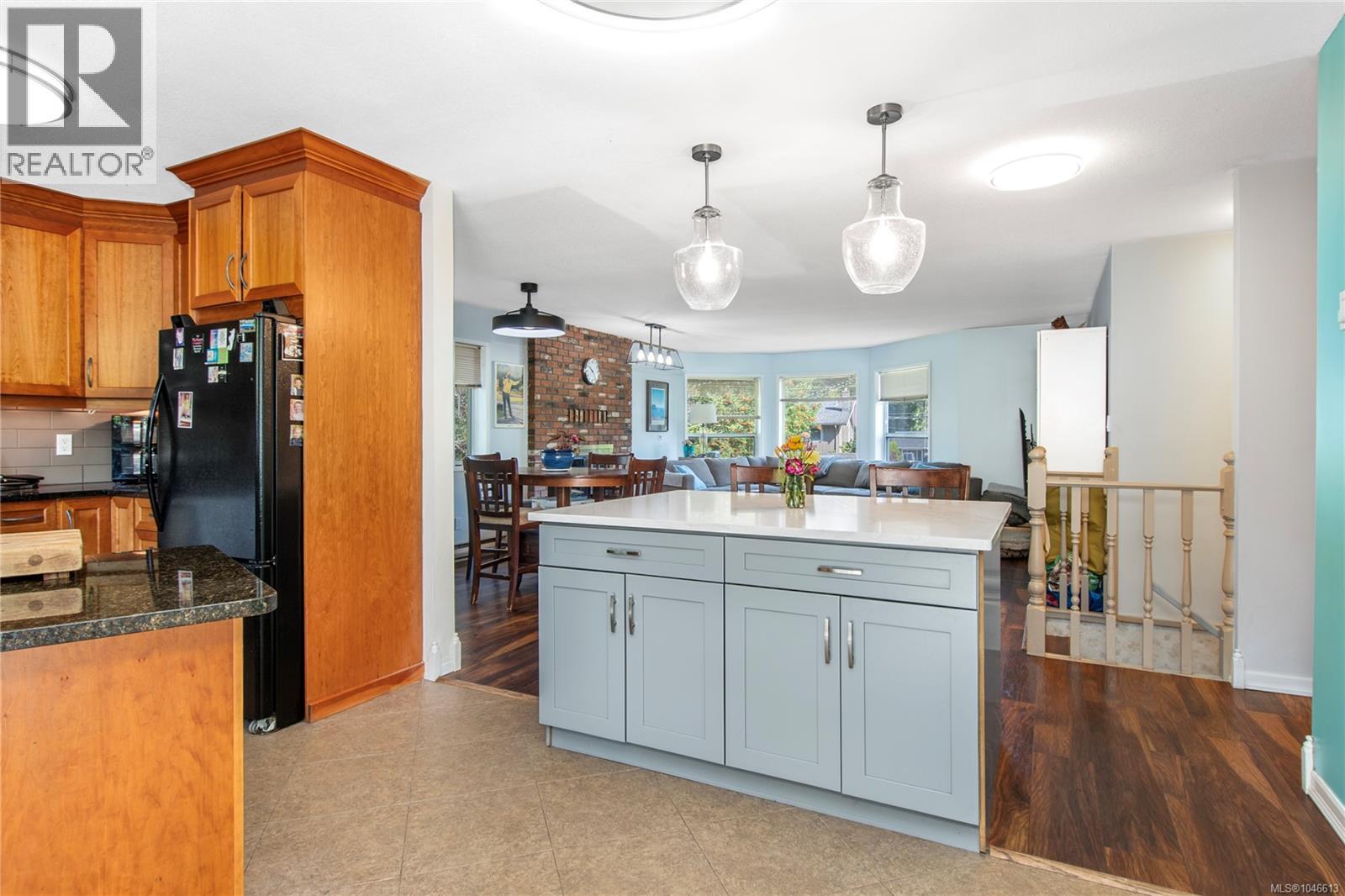 423 Harrogate Rd, Campbell River
