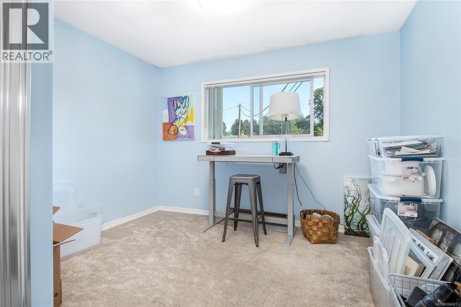 423 Harrogate Rd, Campbell River