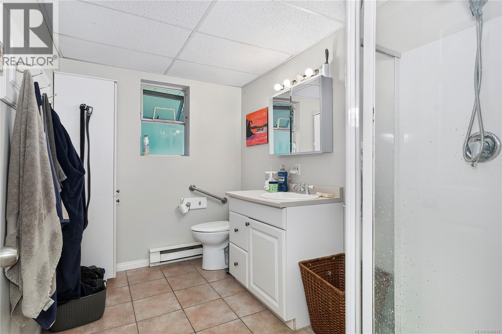423 Harrogate Rd, Campbell River