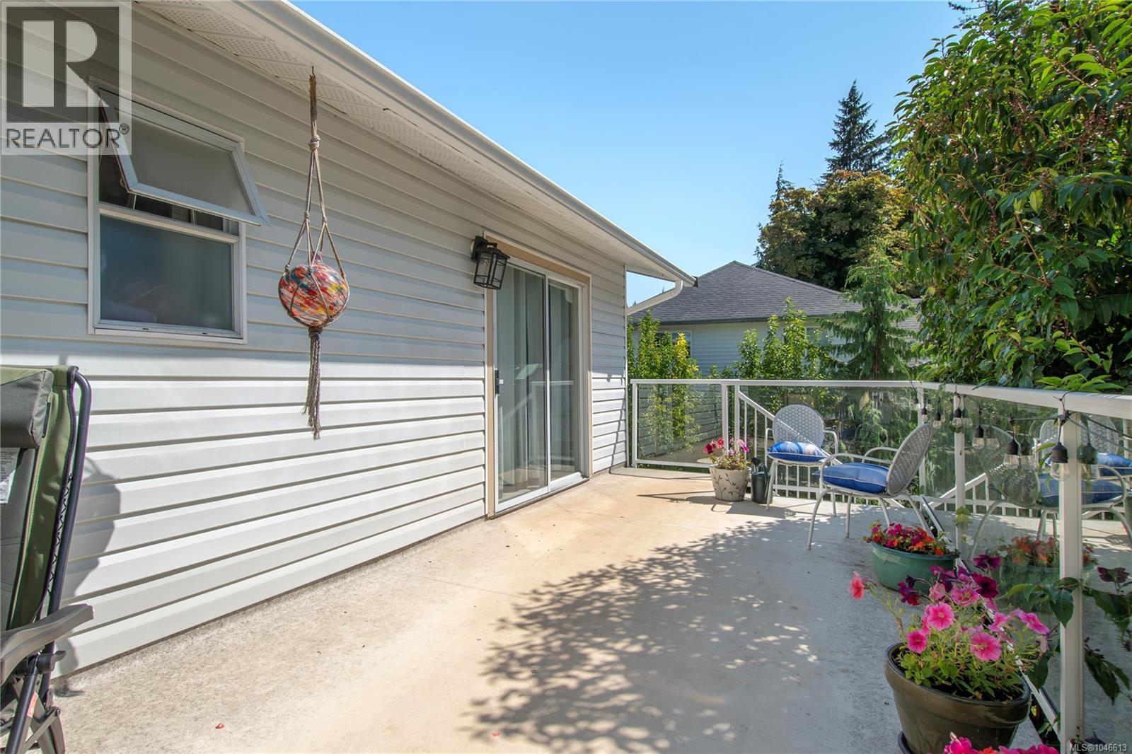 423 Harrogate Rd, Campbell River
