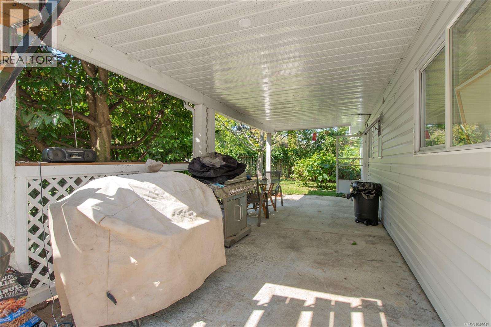 423 Harrogate Rd, Campbell River