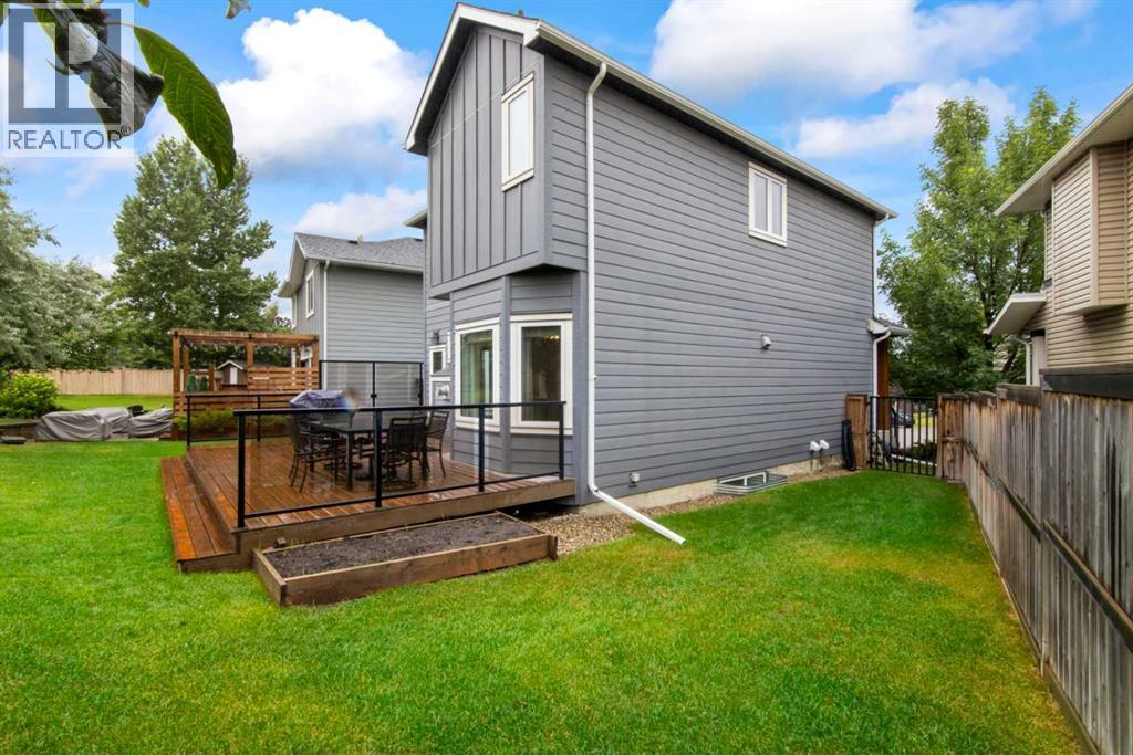 126 Chapman Close SE - 33