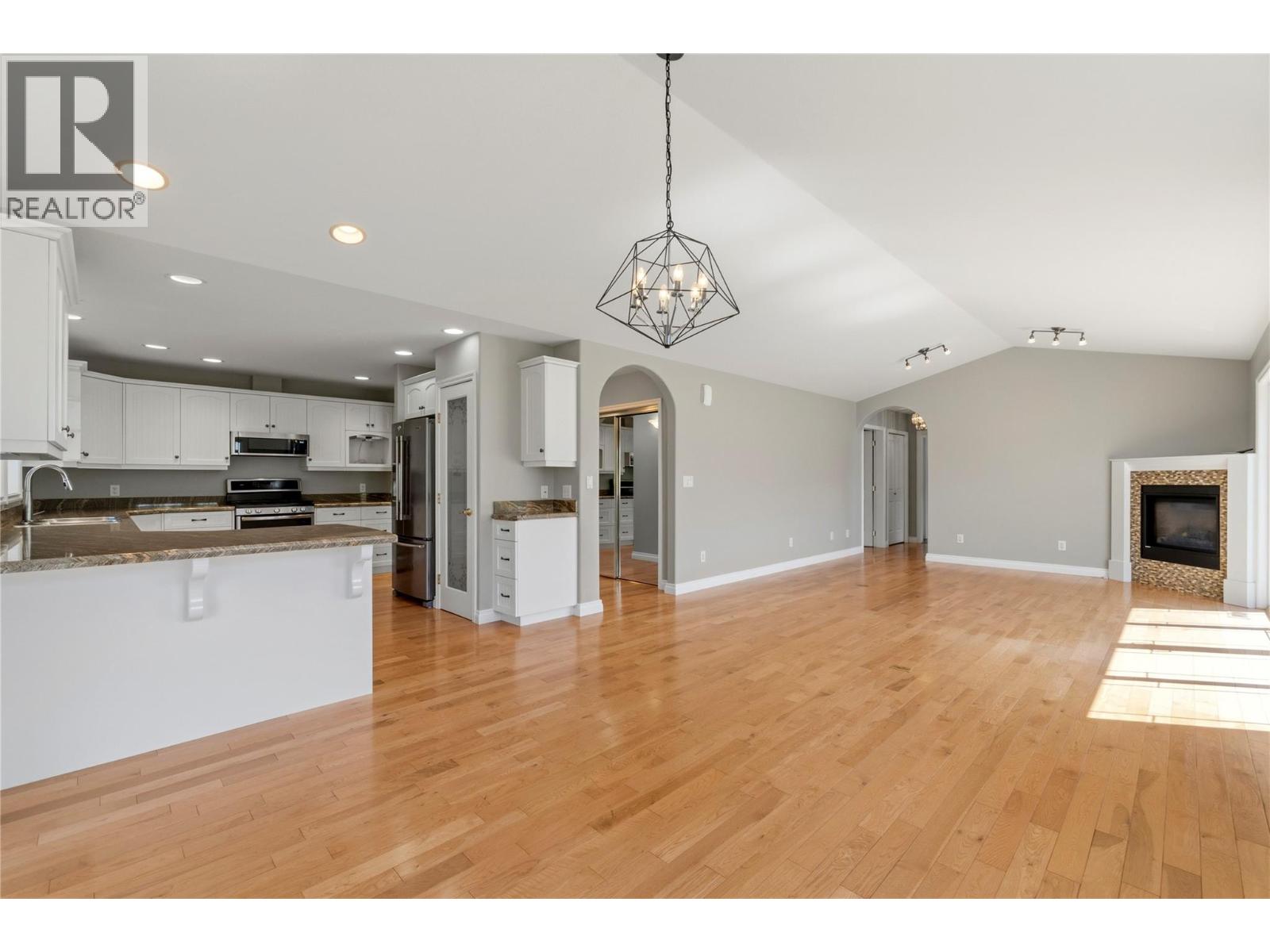 #18 1231 10 Street SW - 20
