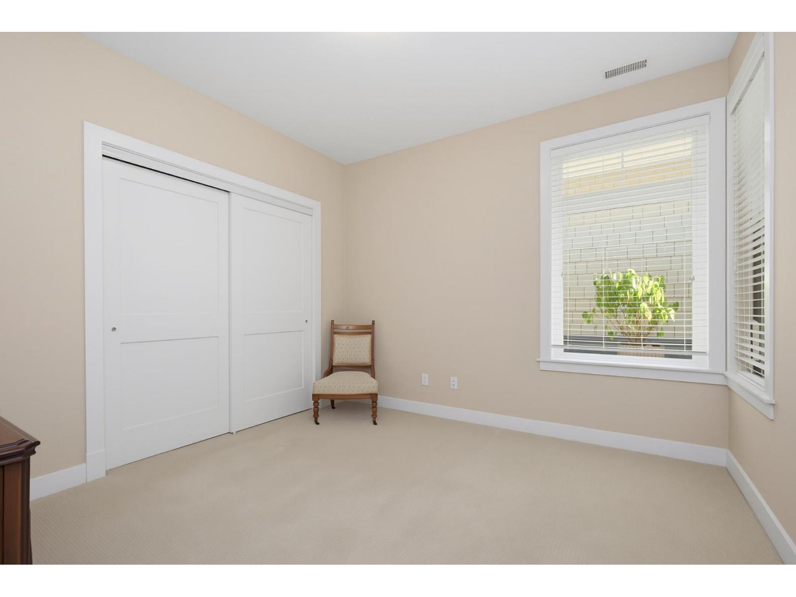 104 21707 88 AVENUE, Langley
