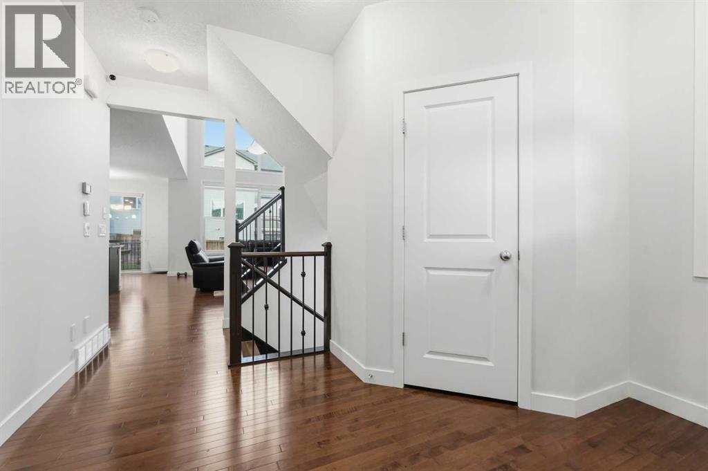 37 Nolanhurst Crescent Northwest - Photo 9