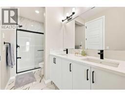 945 Chinook Winds  Sw, Airdrie, AB T4B5P8 Photo 35
