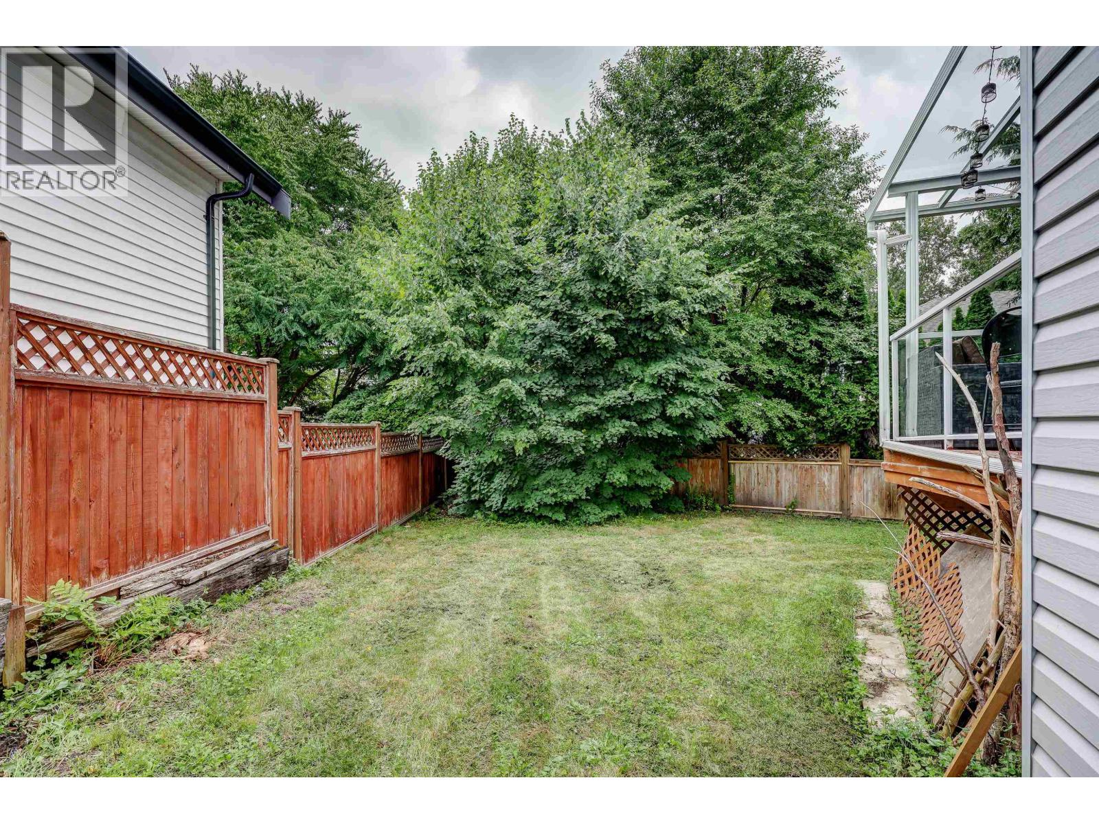 Photo 34