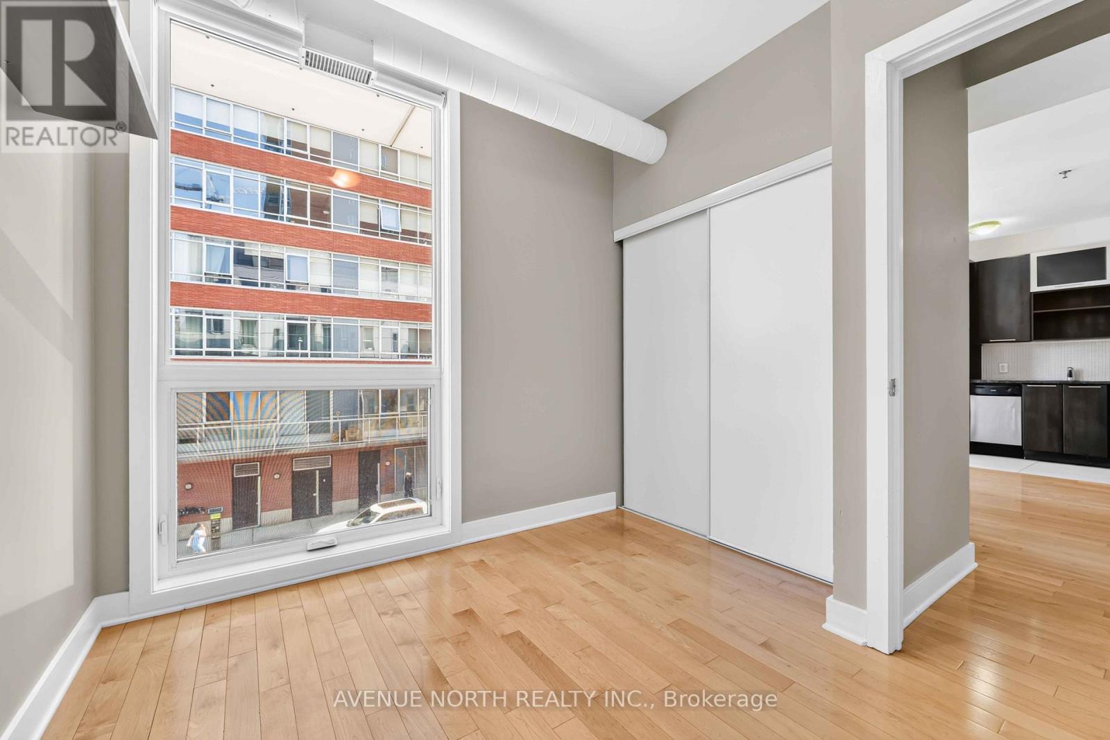 #201 360 CUMBERLAND STREET - 18