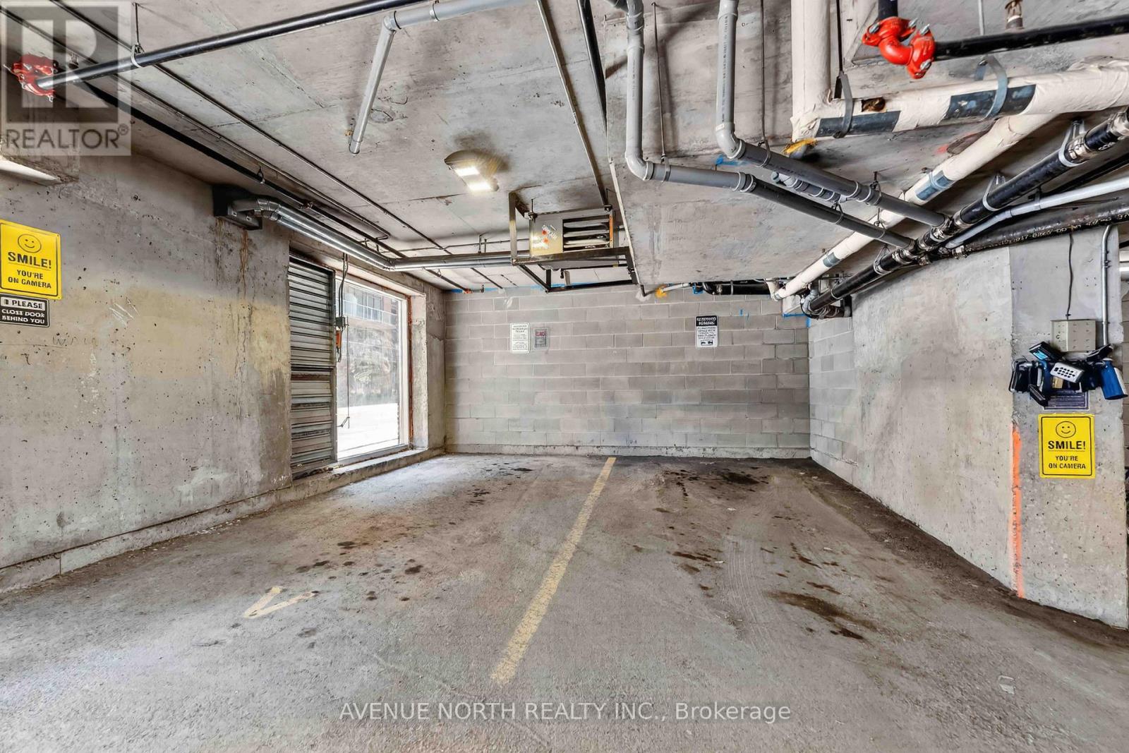 #201 360 CUMBERLAND STREET - 23