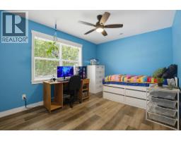 20902 Wicklund Avenue, Maple Ridge, BC V2X8M5 Photo 26