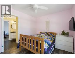 20902 Wicklund Avenue, Maple Ridge, BC V2X8M5 Photo 27