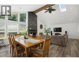20902 Wicklund Avenue, Maple Ridge, BC V2X8M5 Photo 7