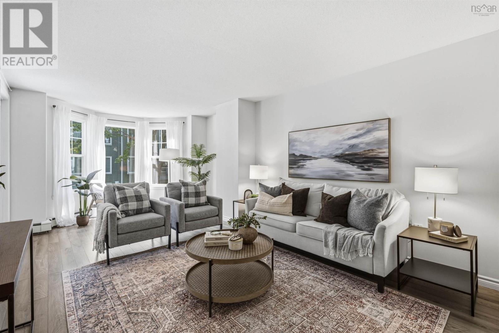 #210 1041 Wellington Street - 12