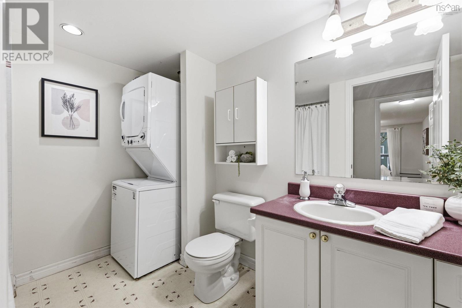 Property 18 of 35 of 210 1041 Wellington Street