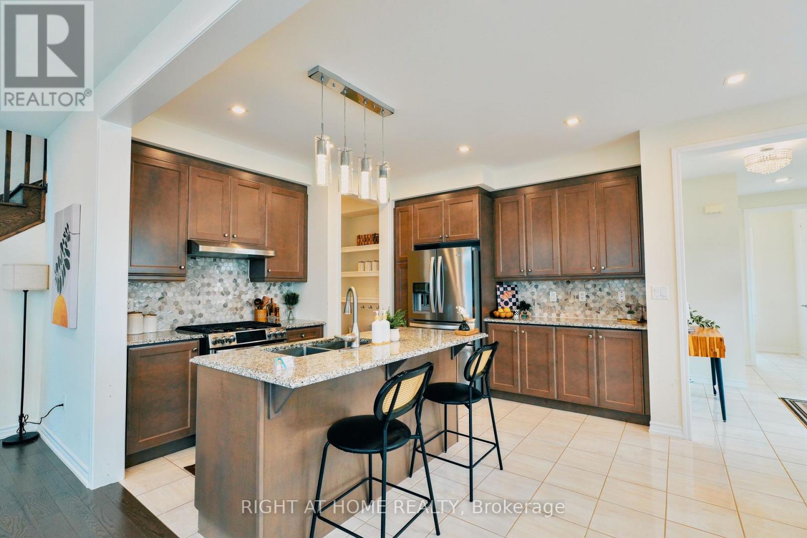 30 BOOTHILL DRIVE - 18