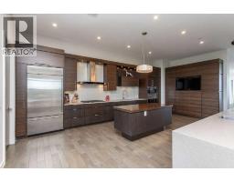 3pc Bathroom - 501, 5002 55th Street, Red Deer, AB T4N7A4 Photo 9