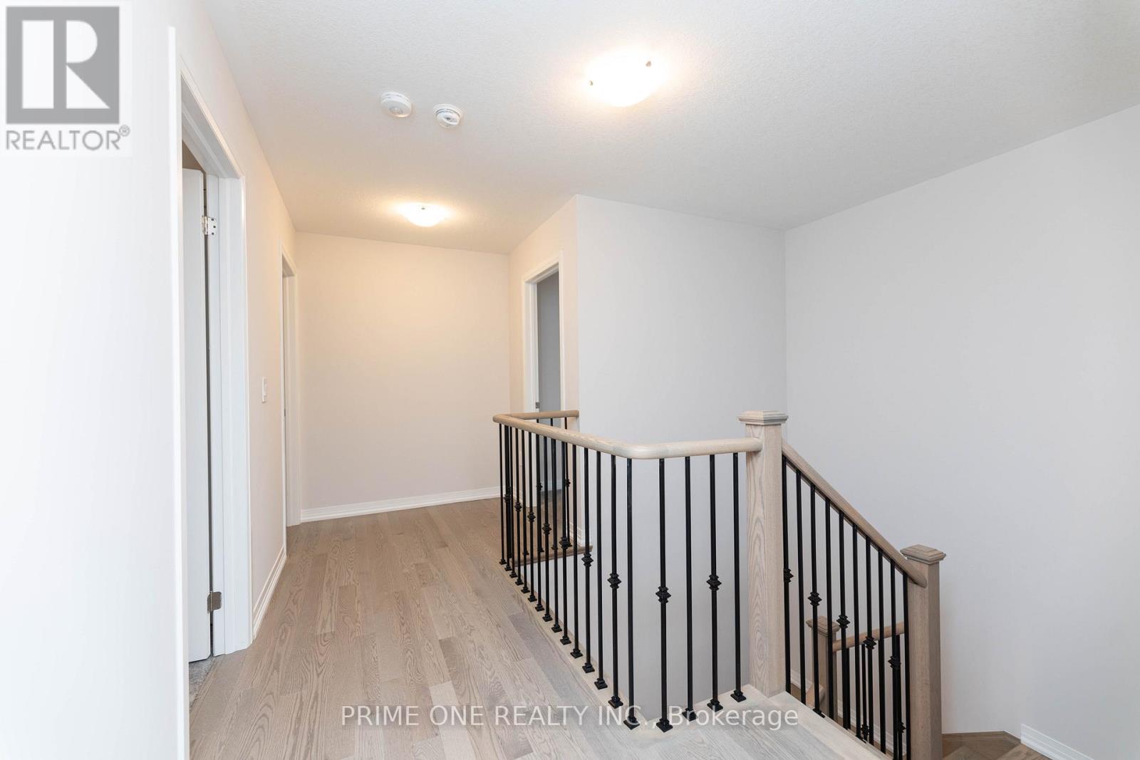 136 BLACKLOCK STREET - Image 22