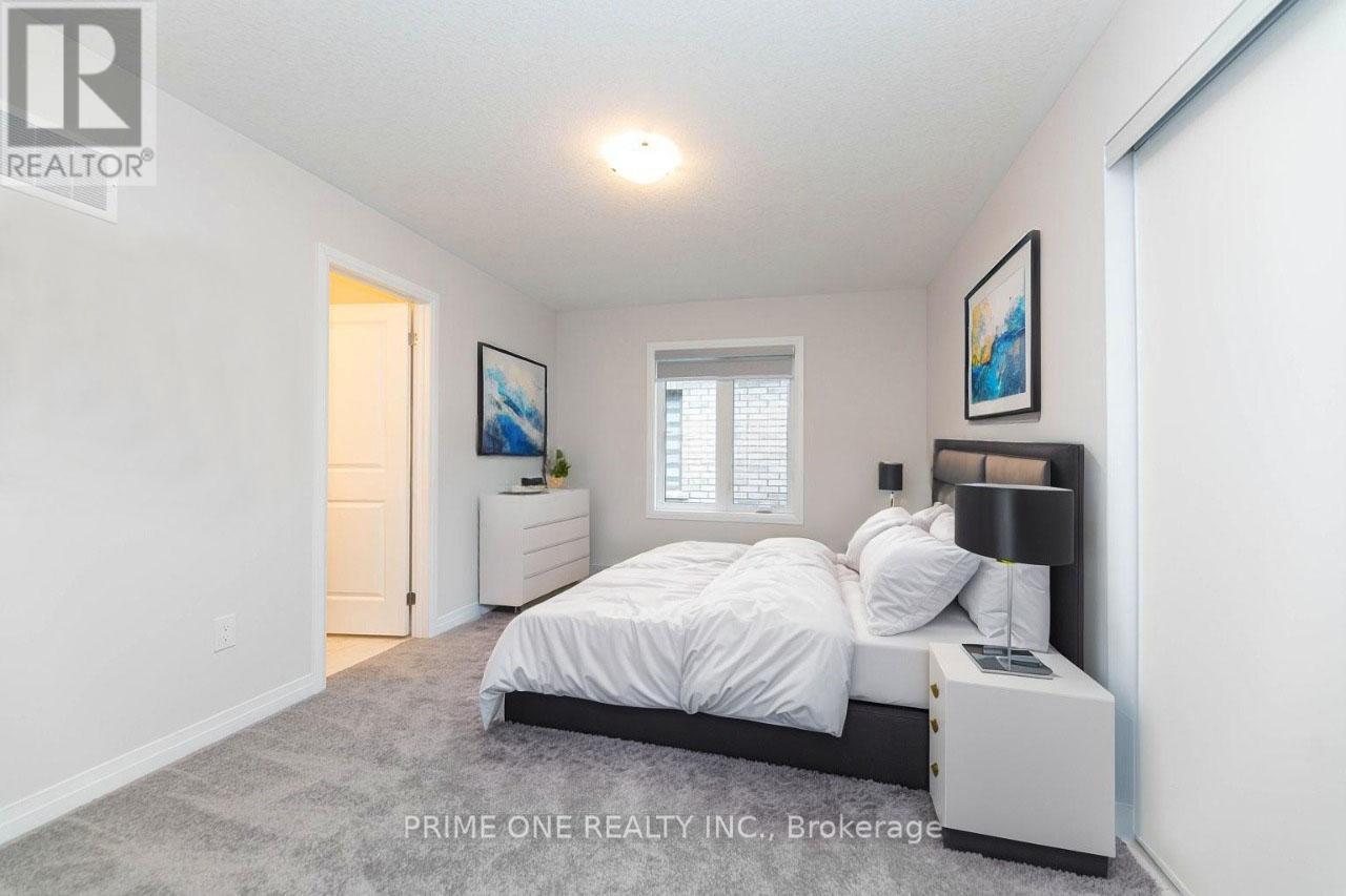 136 BLACKLOCK STREET - 36