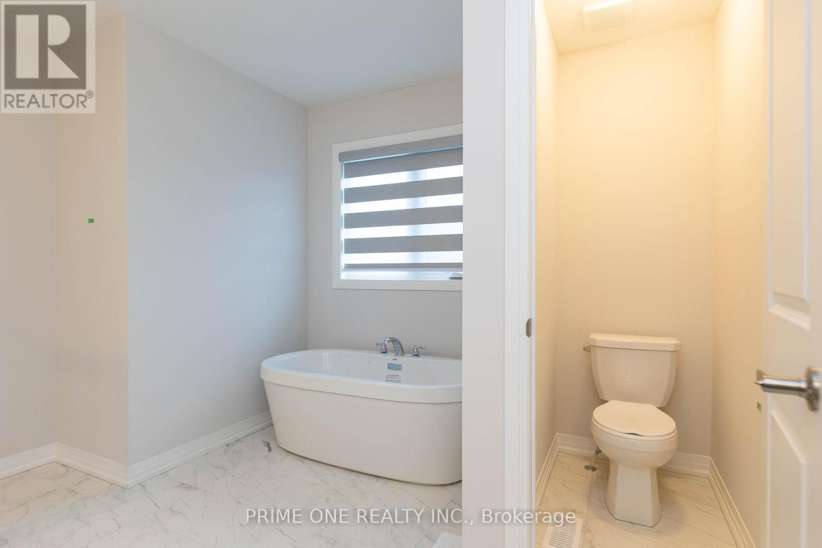 136 BLACKLOCK STREET - 48