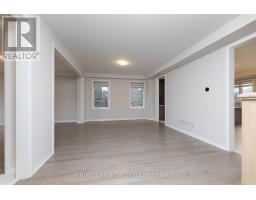 Bedroom 2 - 136 Blacklock Street, Cambridge, ON N1S0E3 Photo 10