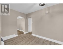 A - 301 Franklin Street N, Kitchener, ON N2A1Y9 Photo 10
